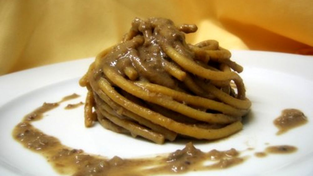 Bigoli in Anchovy Sauce